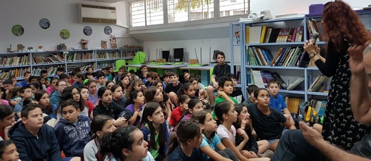 ביקור הסופרת סיגלית דיל – דורון ניטקה, ד’2