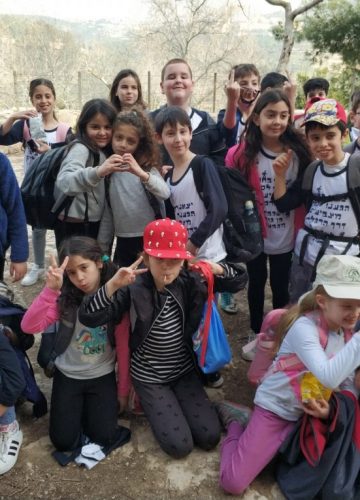 שכבה ג’ בטיול בסטף –  יערה רועי ונעם