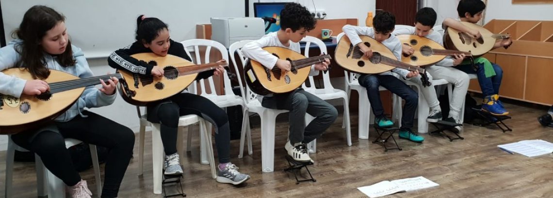 שיעור נגינה פתוח להורי שכבת ד – דפנה גדעוני, ד’2