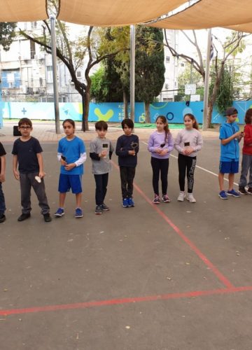 עשר אצבעות – עדו נורדמן, ד’1