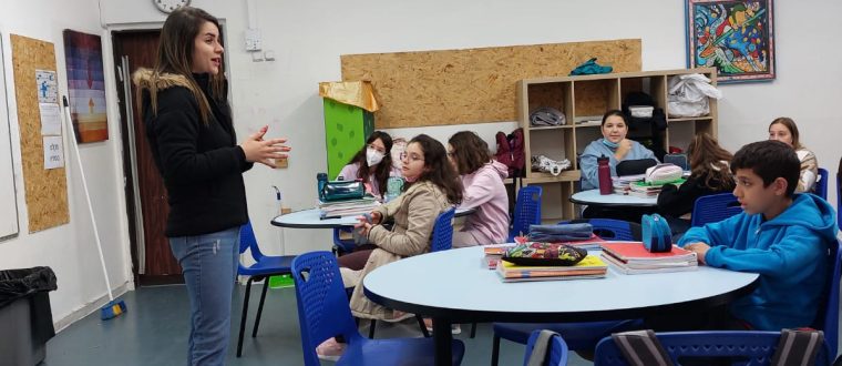 אצלנו לומדים גם ערבית מדוברת – גלית, מורה לערבית