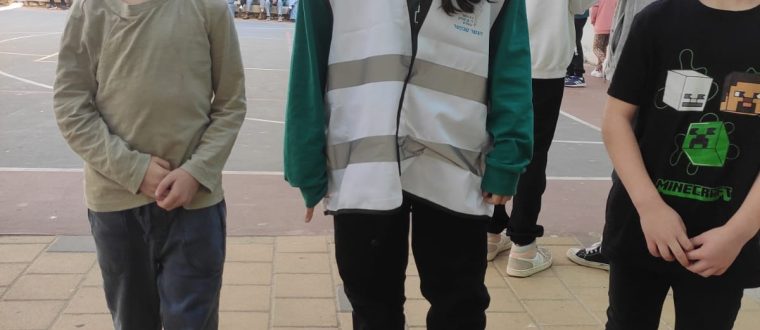 מגשרים